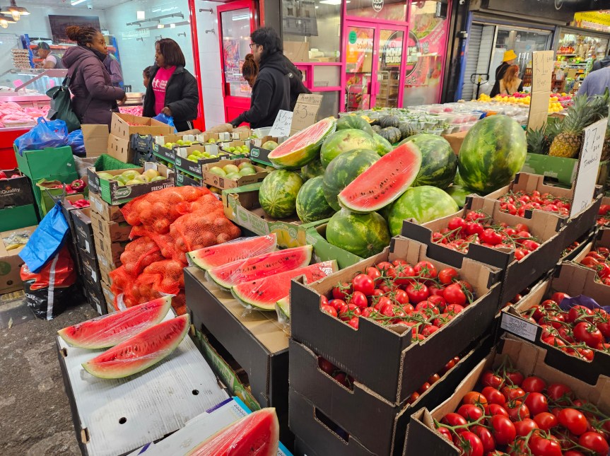 Green Party London Mayor candidate visits Queen’s&nbsp;Market